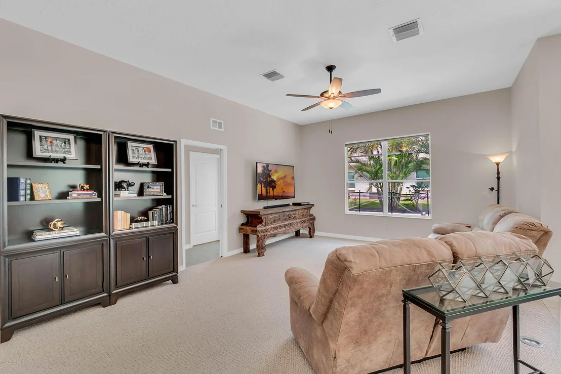 Photo of 562 Carmel Drive