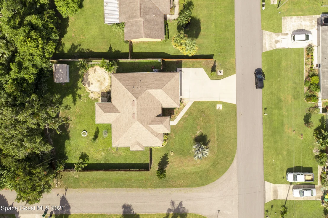 Photo of 5475 Friendly Street