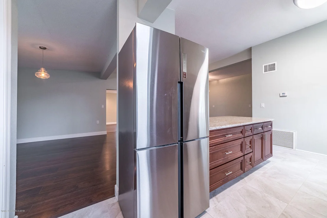 Photo of 954 Bianca Drive NE