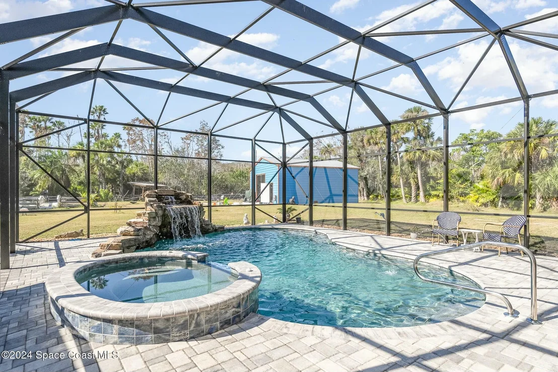 Photo of 3755 N Indian River Drive