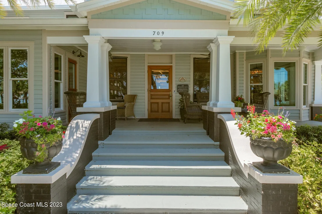 Photo of 709 Rockledge Drive