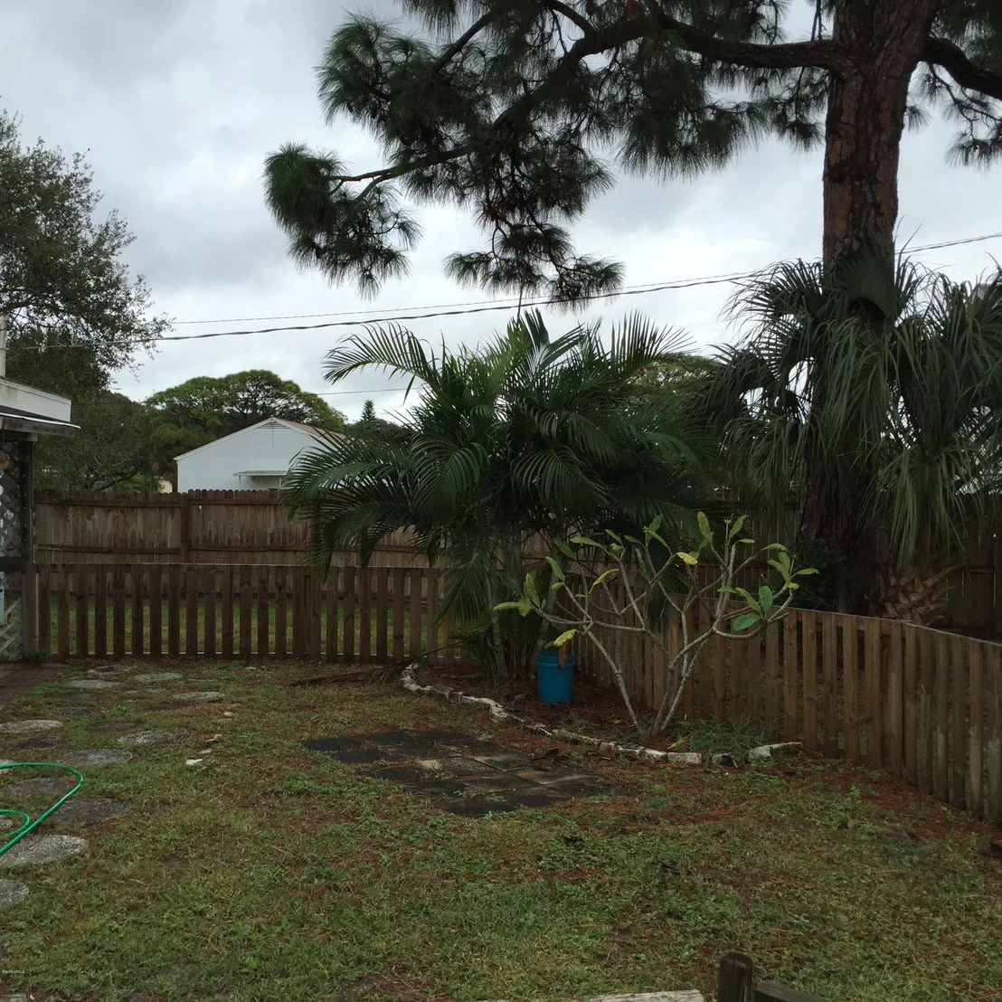 Photo of 476 Crescent Drive