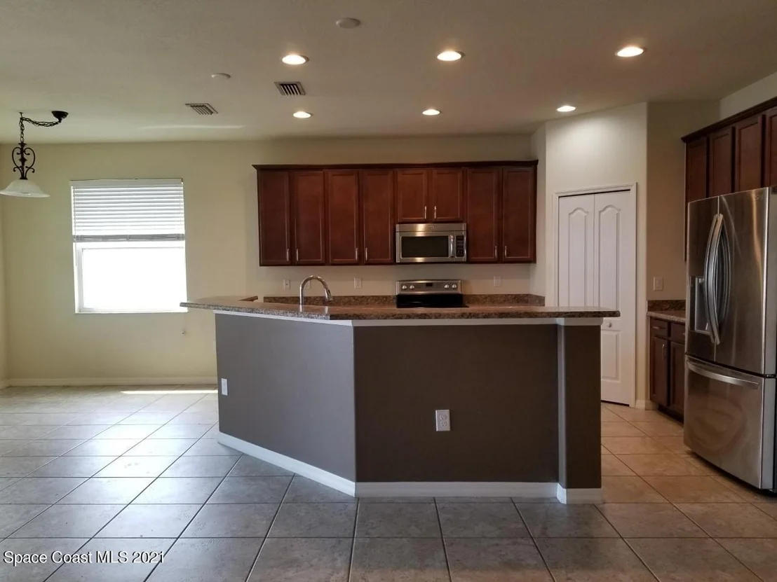 Photo of 1771 Bridgeport Circle