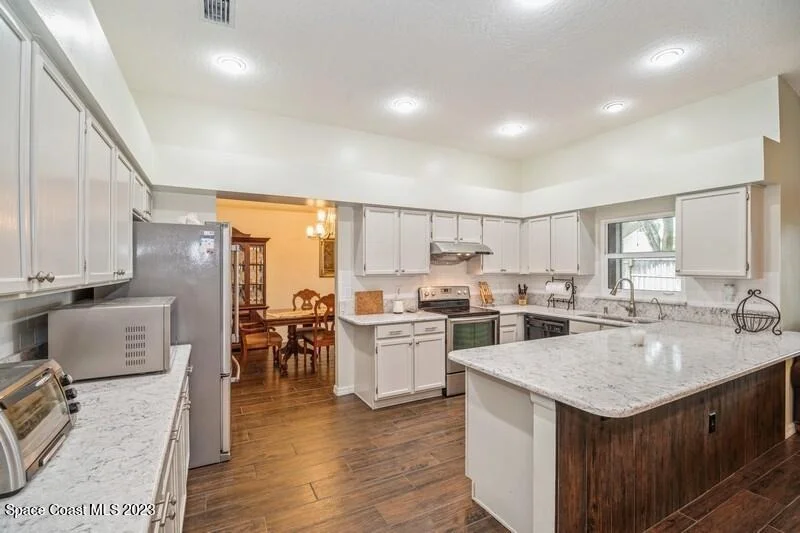 Photo of 948 Whisperoak Drive