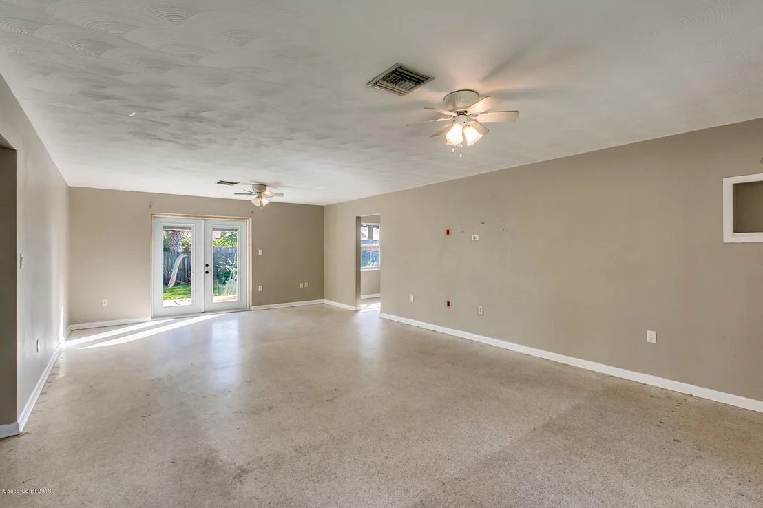 Photo of 215 7th Avenue