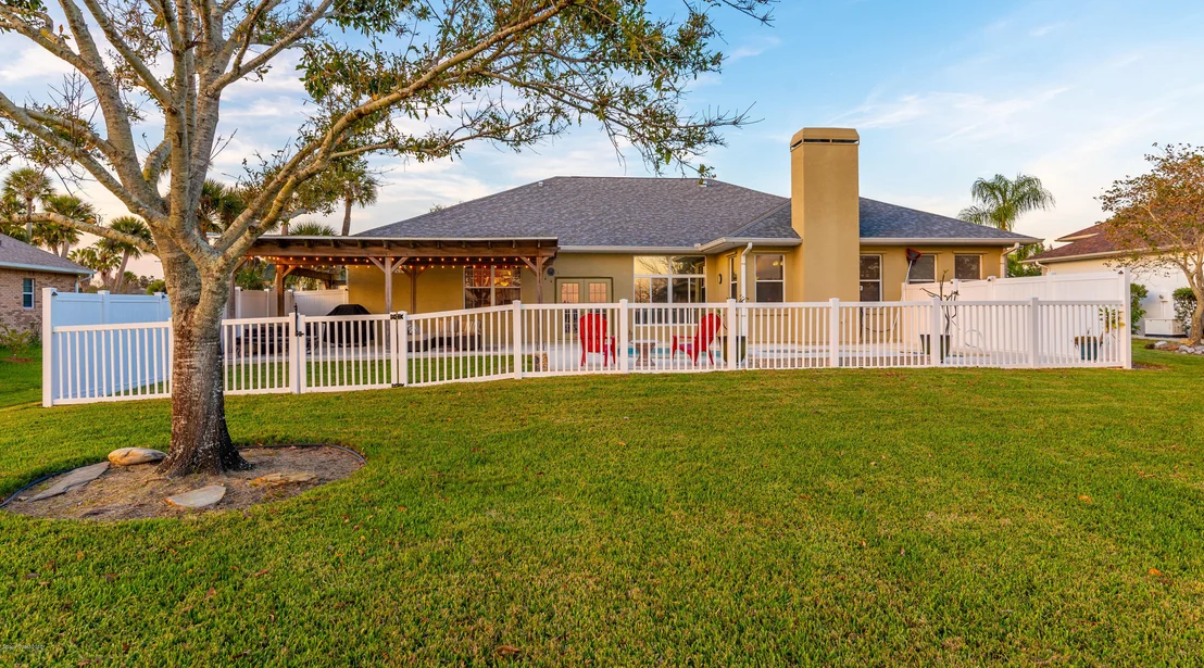 Photo of 1225 Tuckaway Drive