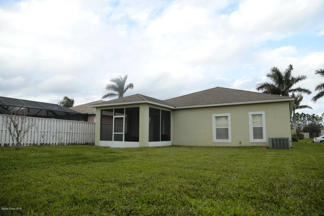 Photo of 5776 Indigo Crossing Drive