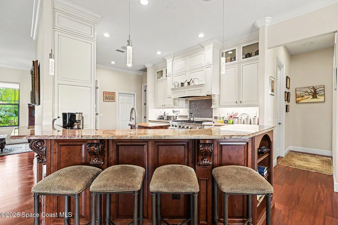 Photo of 1502 Tralee Bay Avenue