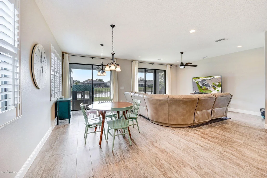 Photo of 8051 Strom Park Drive