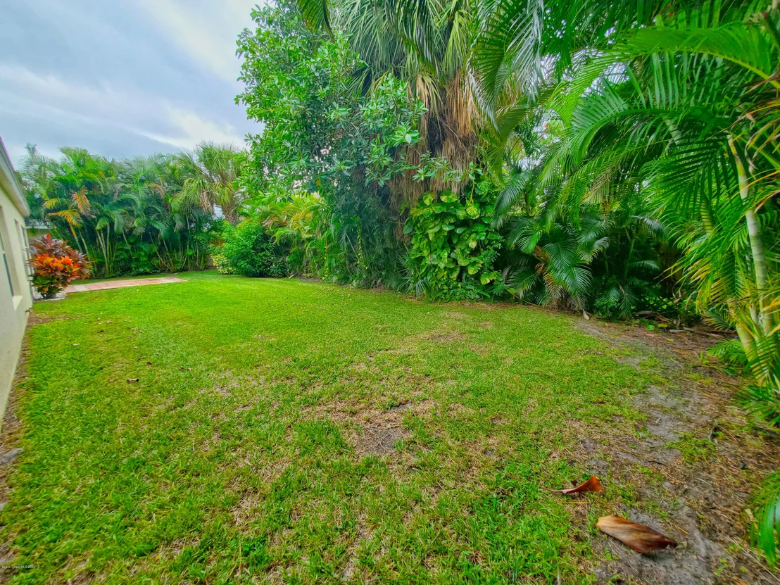 Photo of 4960 Hidden Creek Road