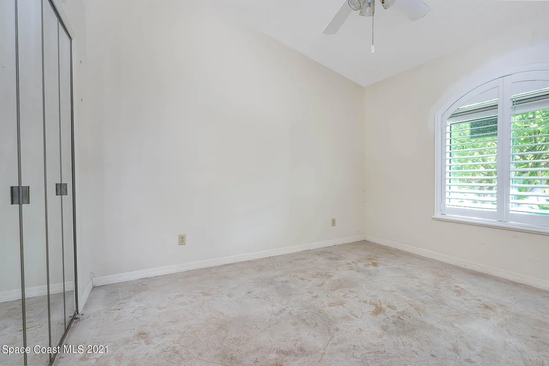 Photo of 1568 Independence Avenue
