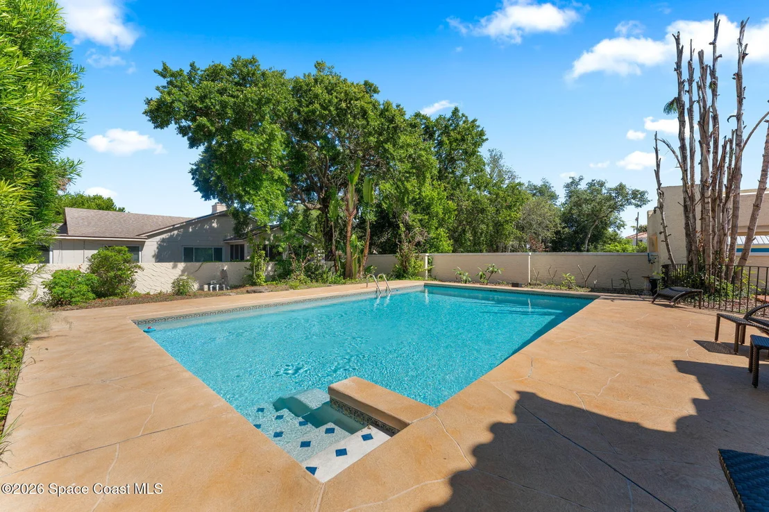 Photo of 2105 Mac Farland Drive