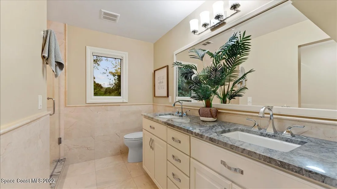 Photo of 1335 Rockledge Drive