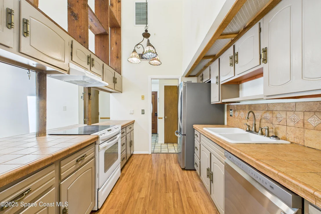 Photo of 3583 James Road