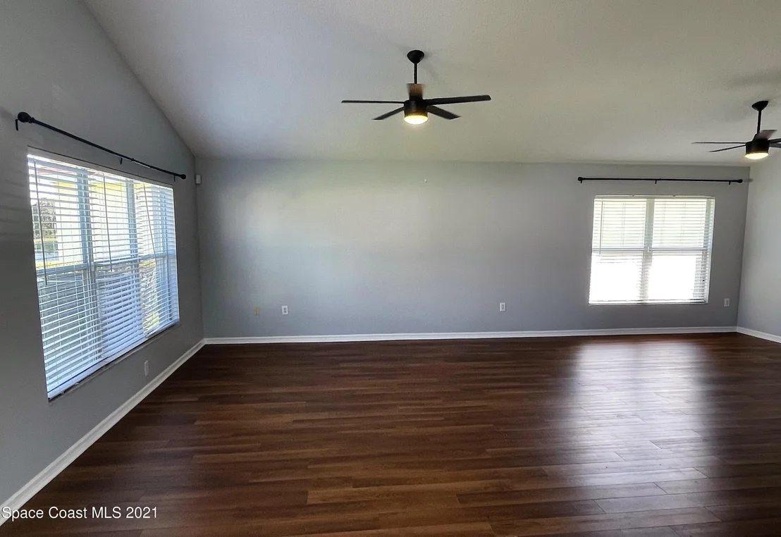 Photo of 4890 Worthington Circle