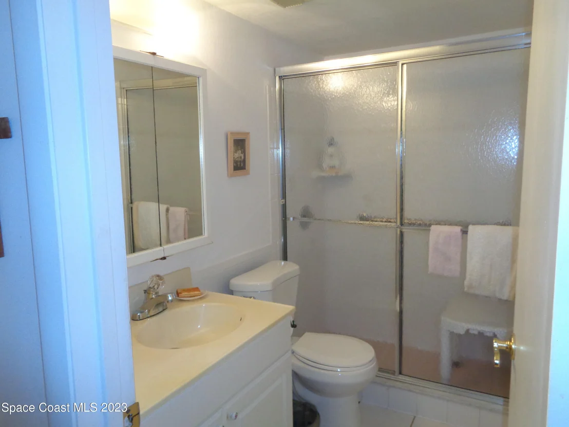 Photo of Unit 4D at 2500 Eagle Drive