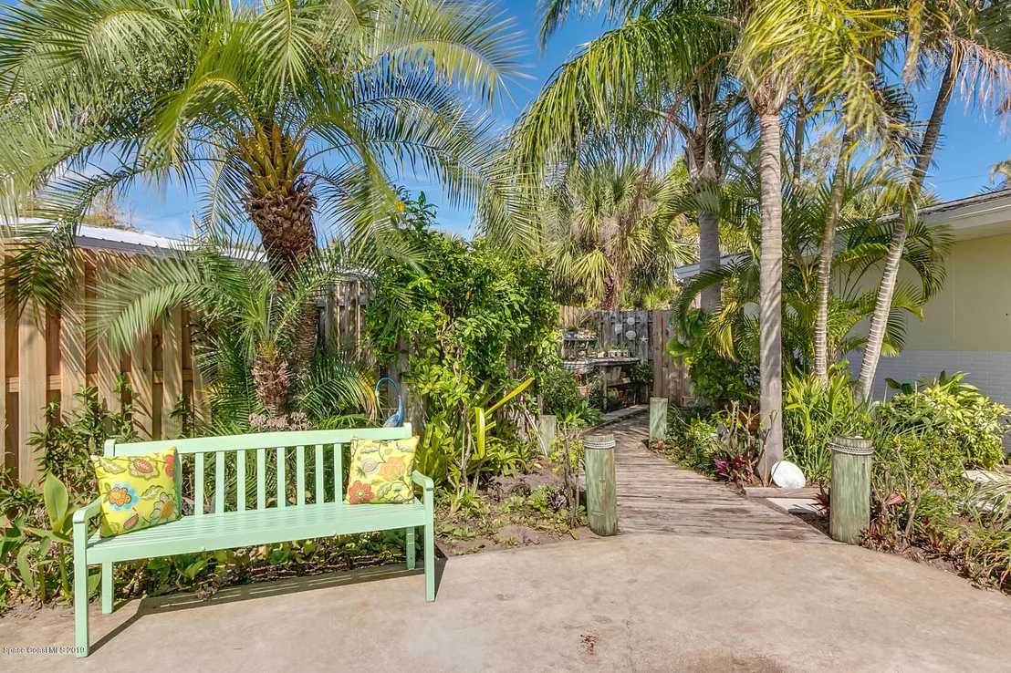 Photo of 234 Miami Avenue