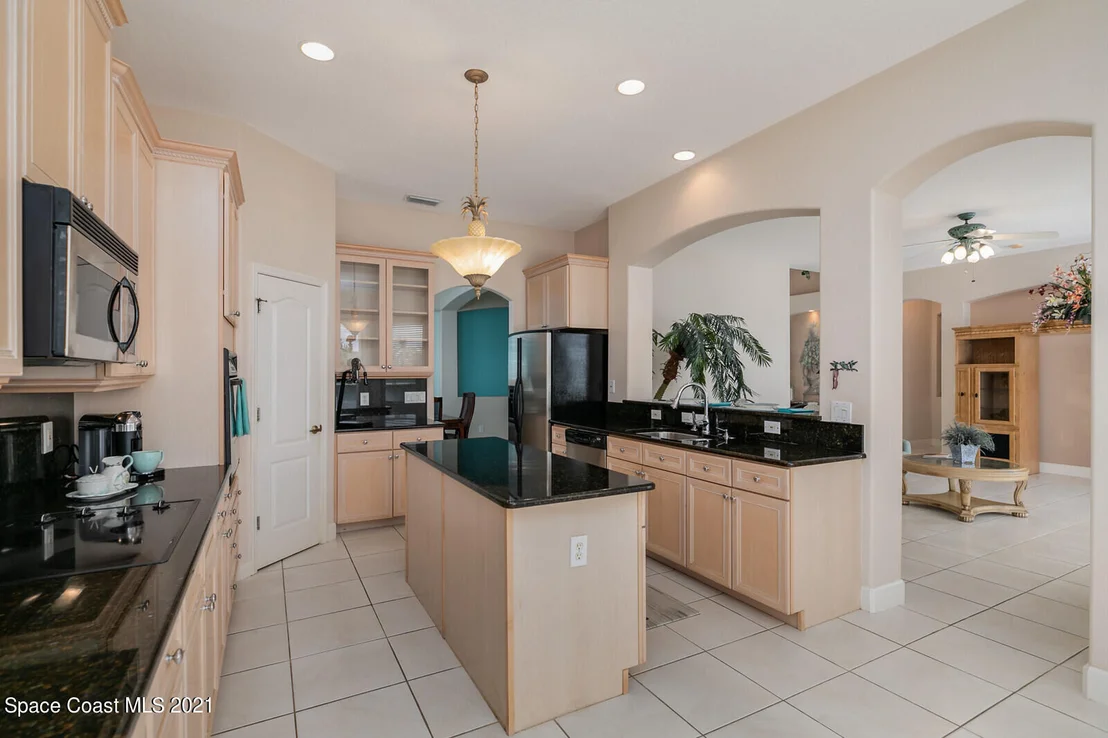 Photo of 1420 Cape Sable Drive