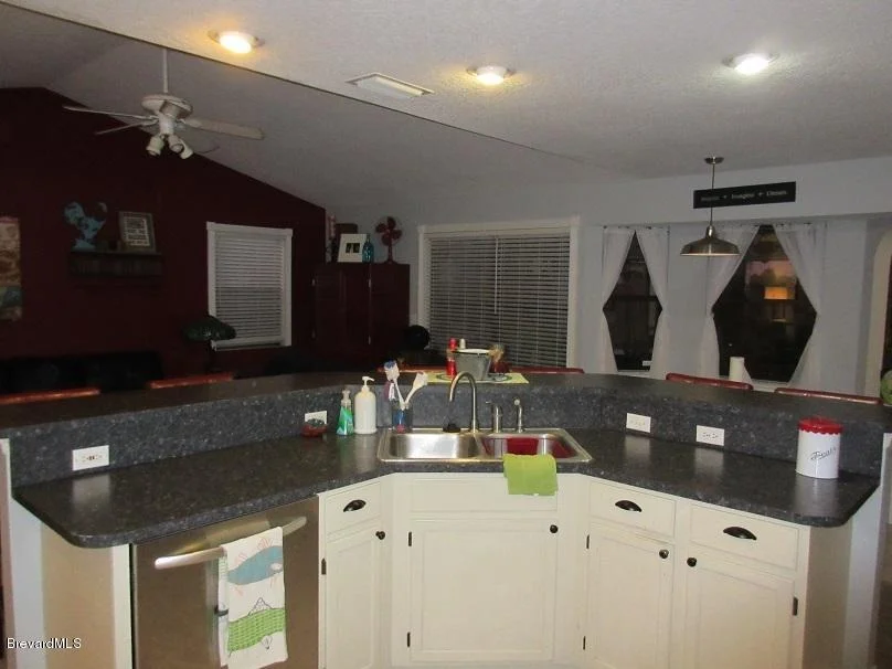 Photo of 1854 Thesy Drive