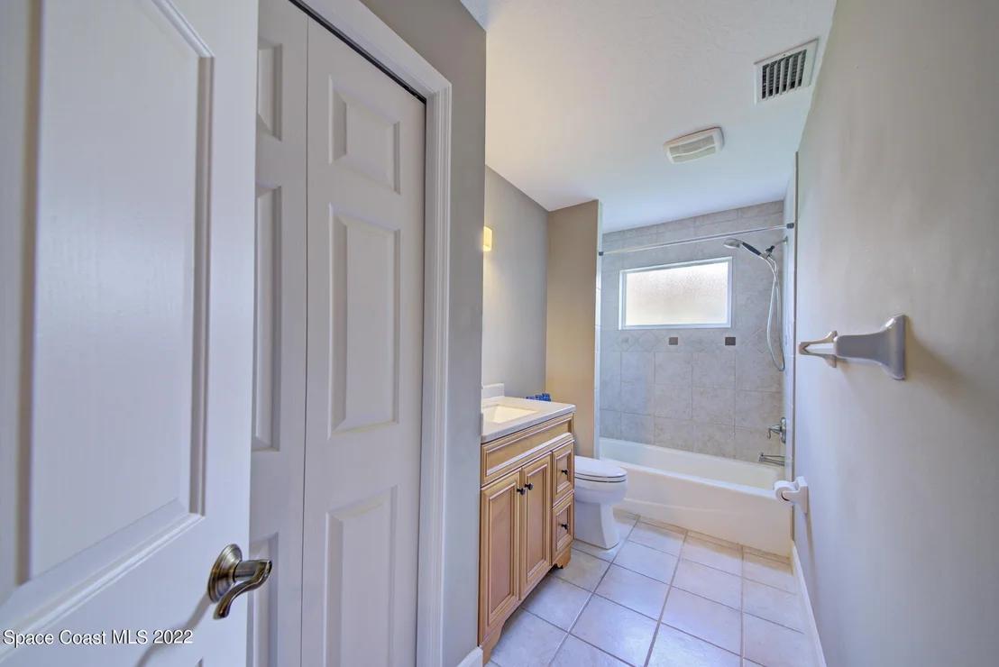 Photo of 5651 Herons Landing Drive