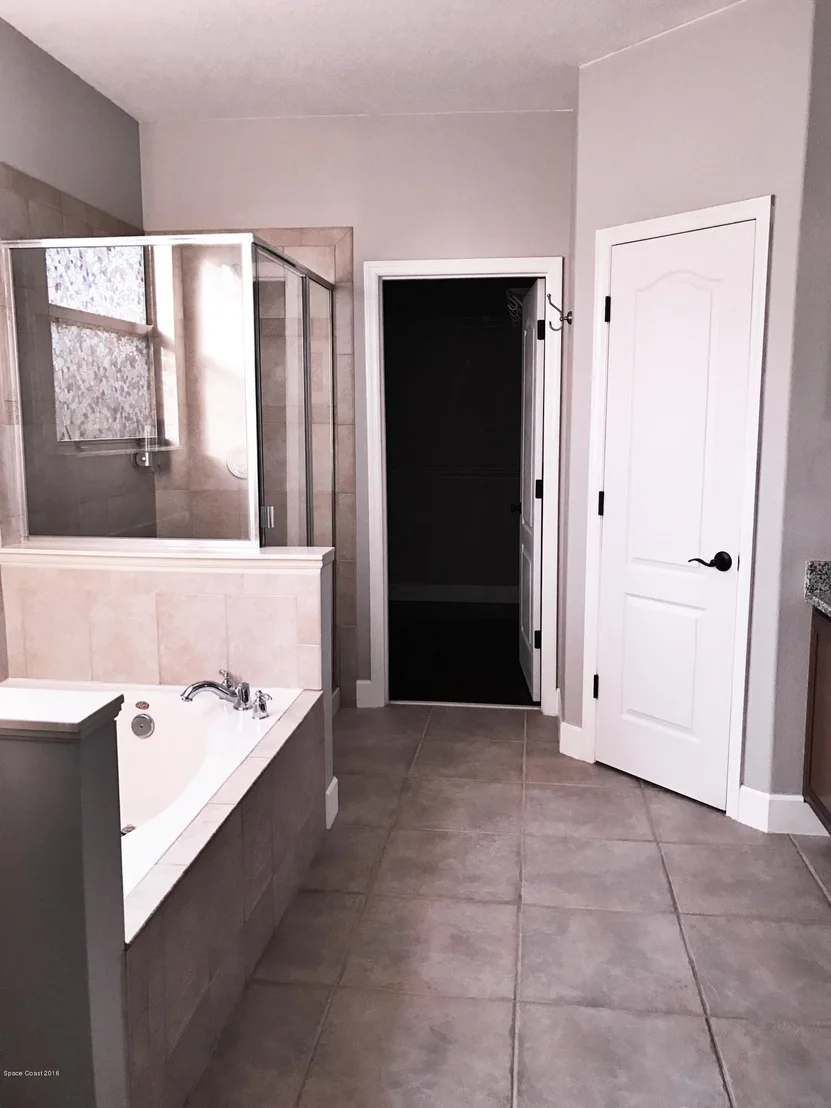 Photo of 1300 Talon Way