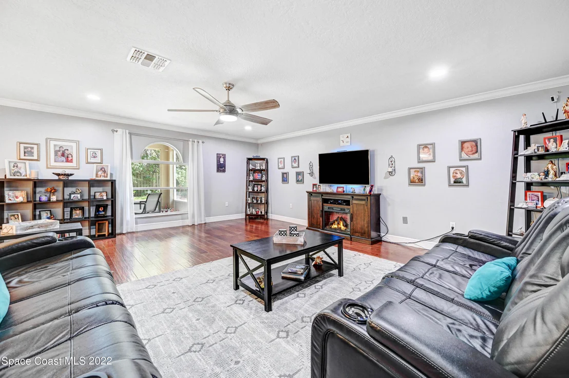 Photo of 2358 Maeve Circle