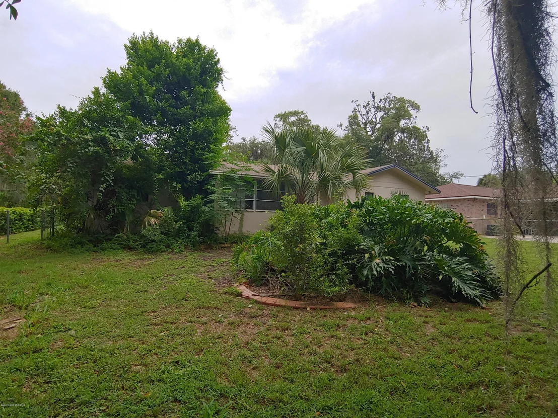 Photo of 580 Ustler Road