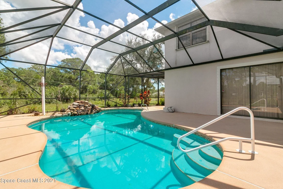 Photo of 2149 Windbrook Drive
