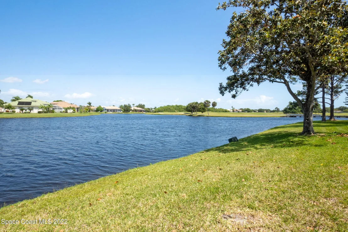 Photo of 914 Ridge Lake Drive