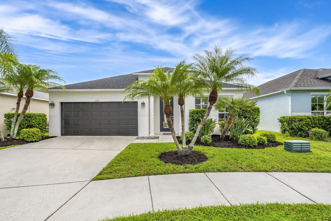 Photo of 371 Cressa Circle