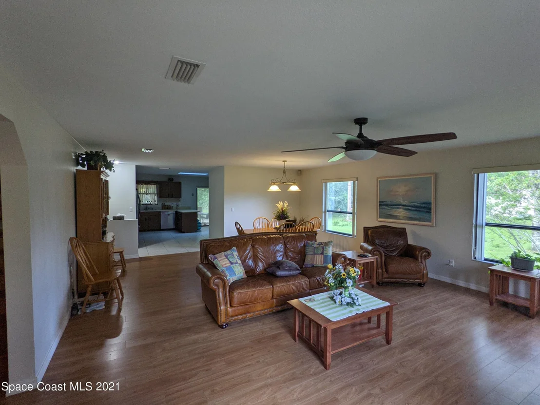 Photo of 4845 Rayburn Road