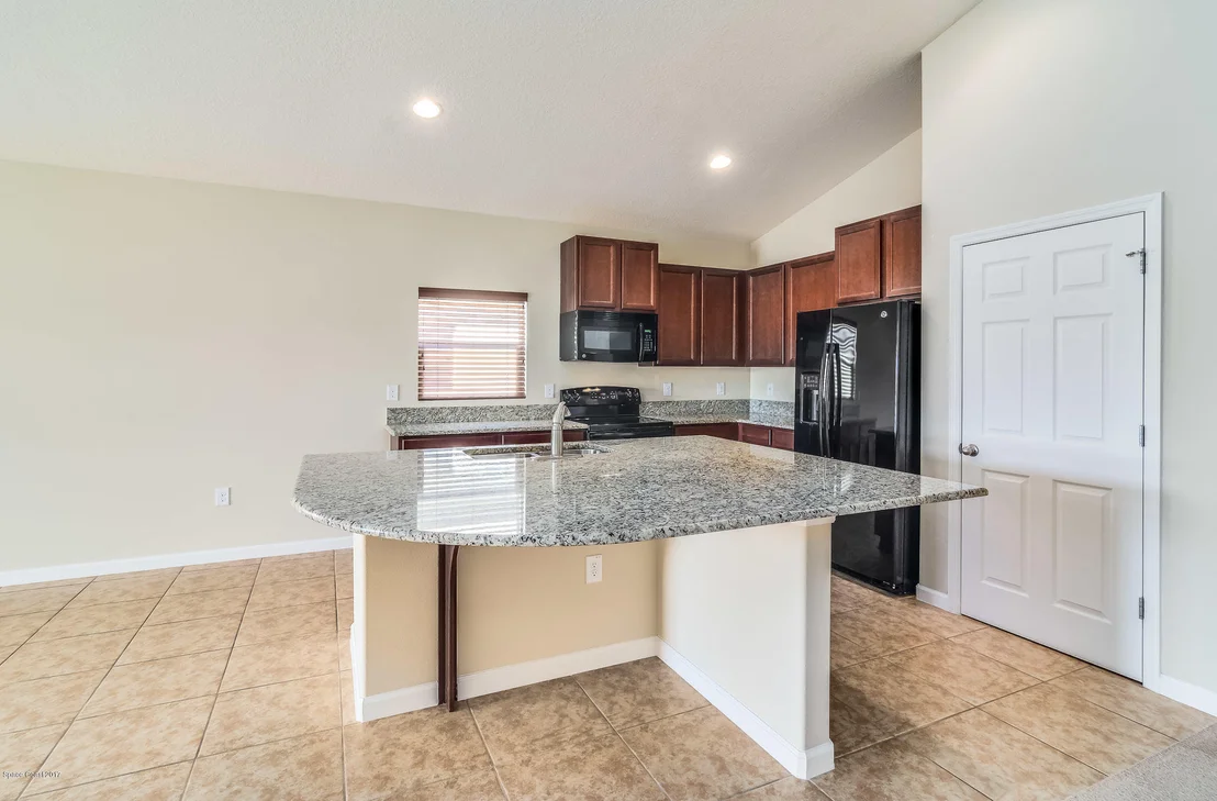 Photo of 759 Fiddleleaf Circle
