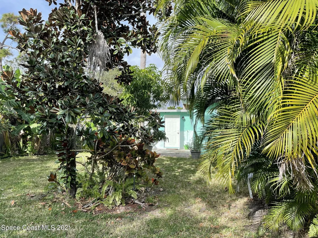 Photo of 1631 Old Colonial Way