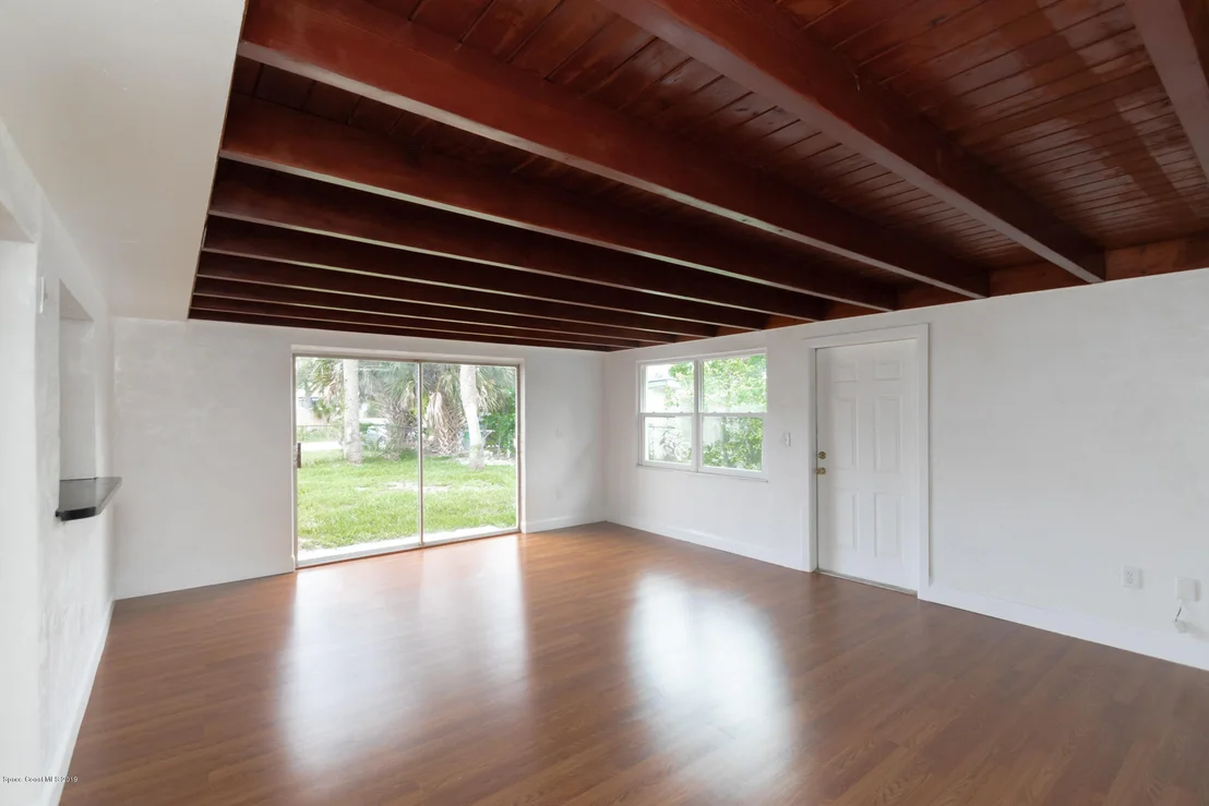 Photo of 500 Orchid Boulevard