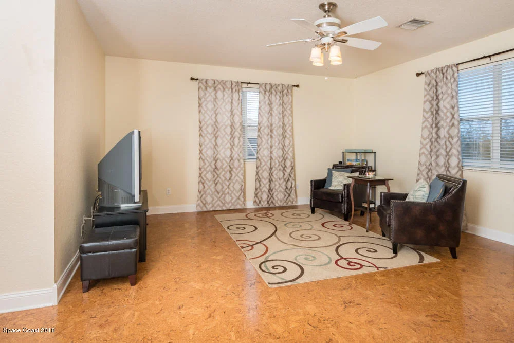 Photo of 4698 Chastain Drive