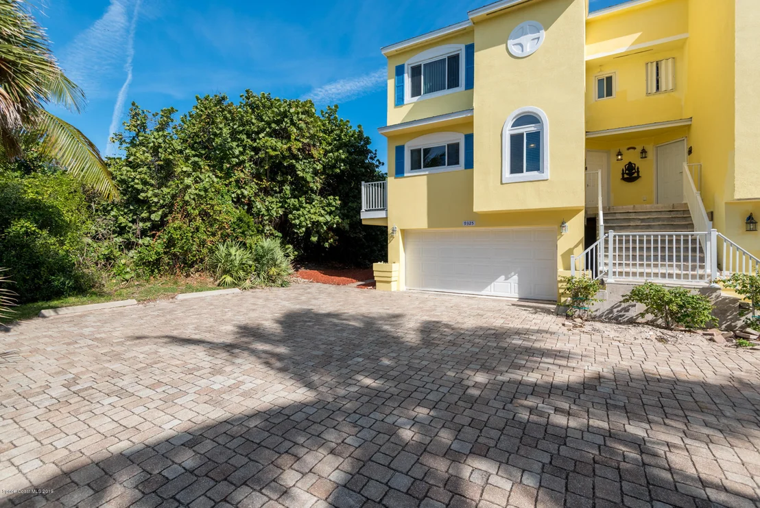 Photo of 9325 Highway A1a