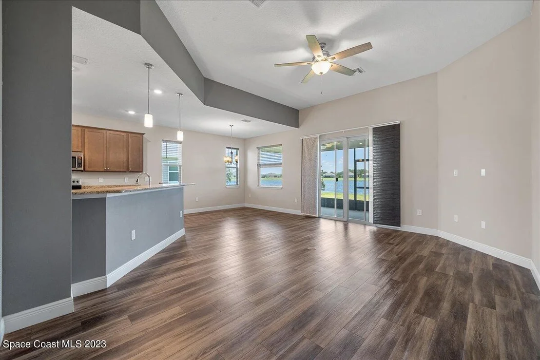 Photo of 8471 Laguna Circle