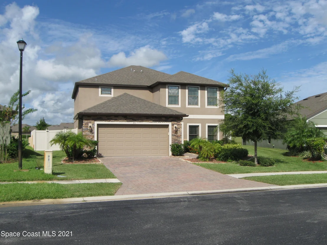 Photo of 451 Trymore Drive SE