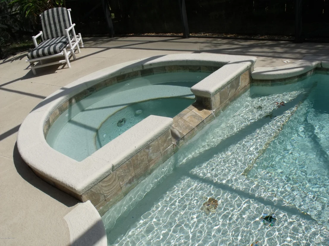 Photo of 909 Jamestown Drive