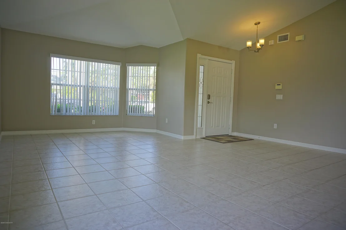 Photo of 816 Kaley Place
