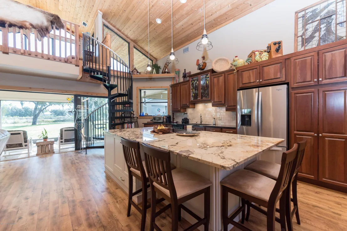 Photo of 805 Brush Lane