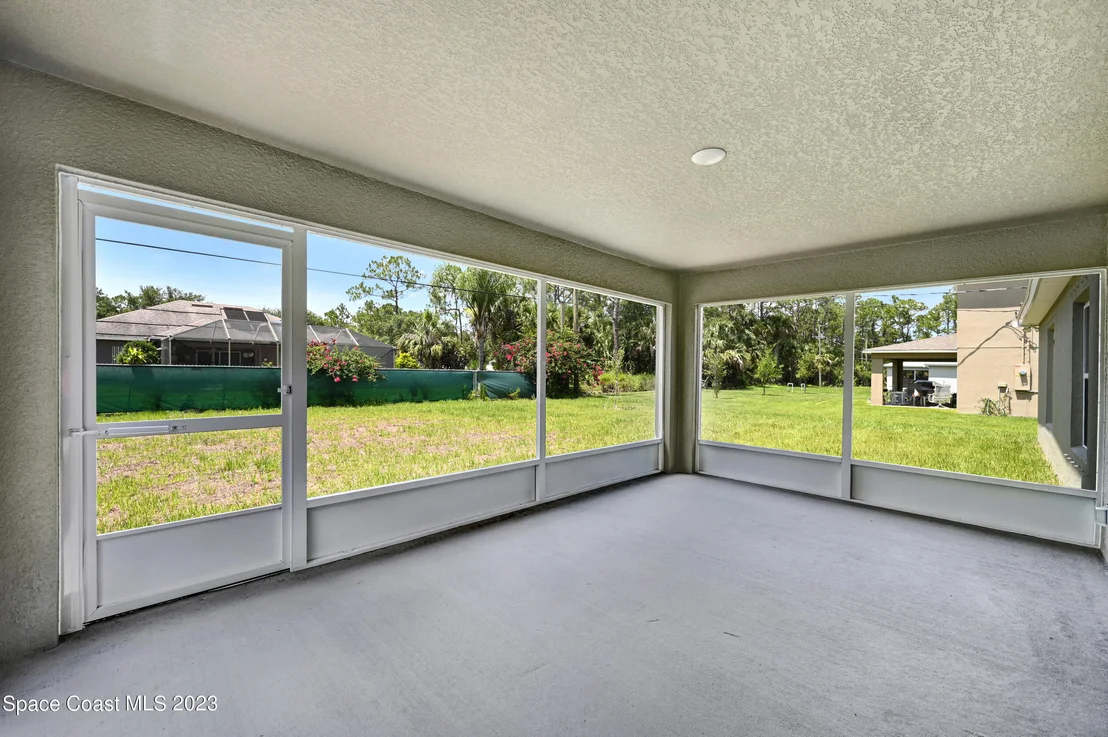 Photo of 1018 Savery Road