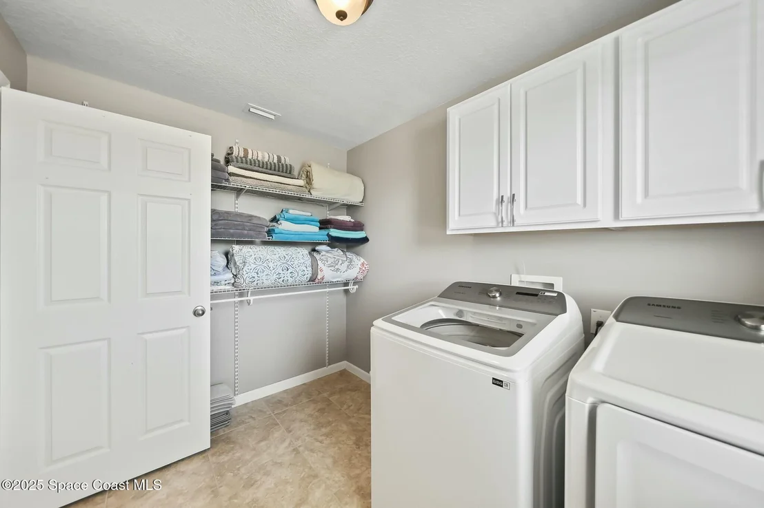 Photo of 1032 Peta Way