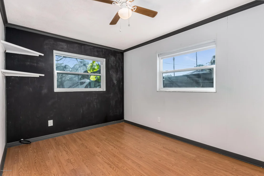 Photo of 1083 Coronado Drive