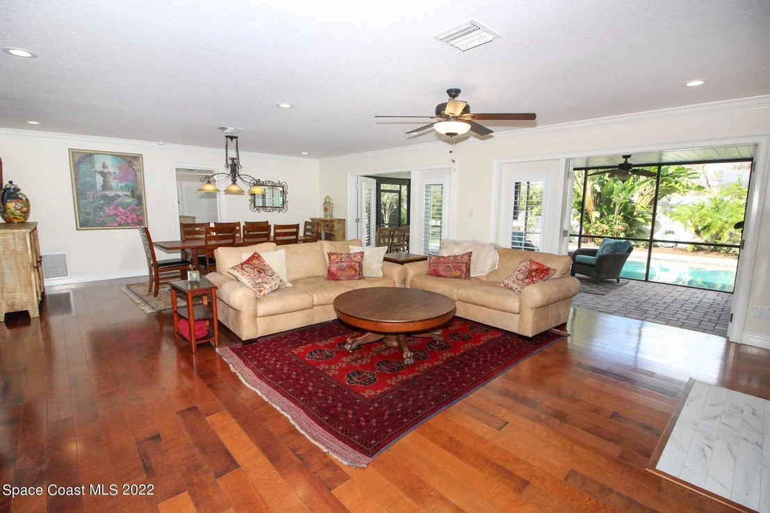 Photo of 1709 Lorena Lane