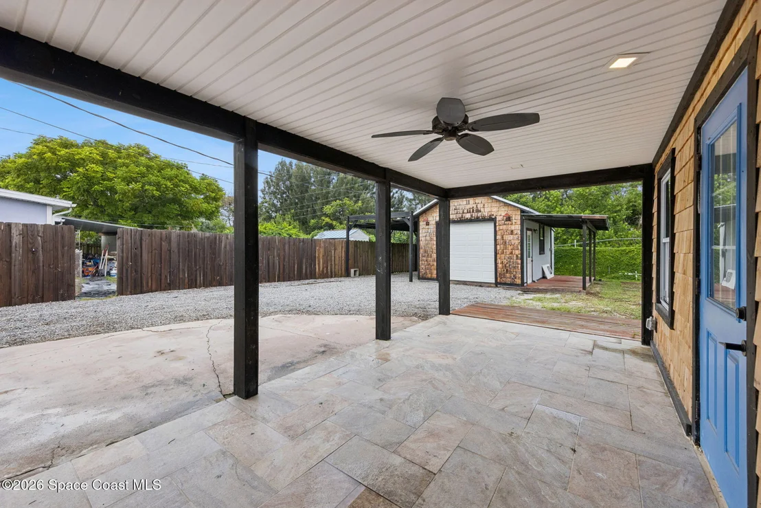 Photo of 1061 Bianca Drive NE