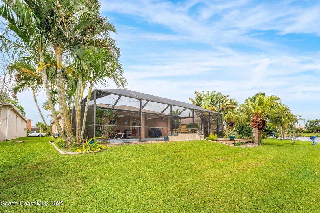 Photo of 380 Wickham Lakes Drive