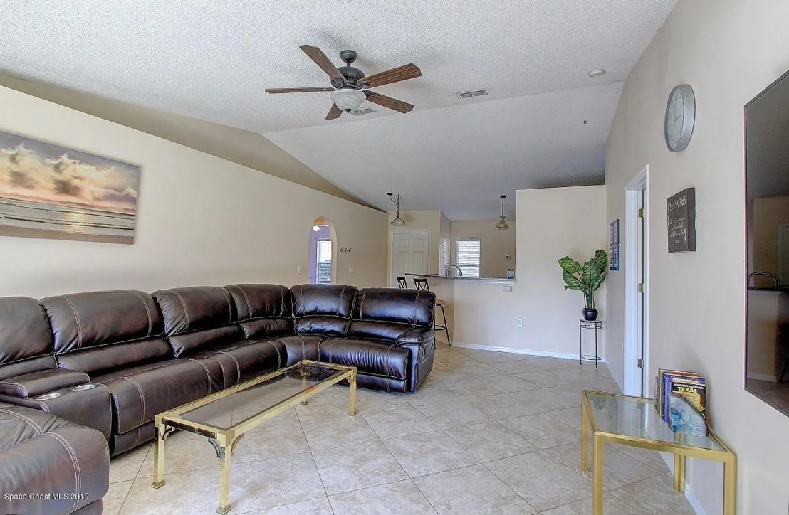 Photo of 4547 Four Lakes Drive