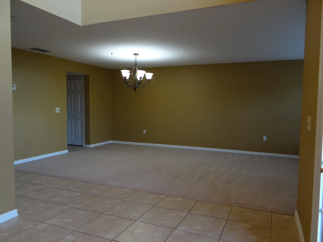 Photo of 1828 Maeve Circle