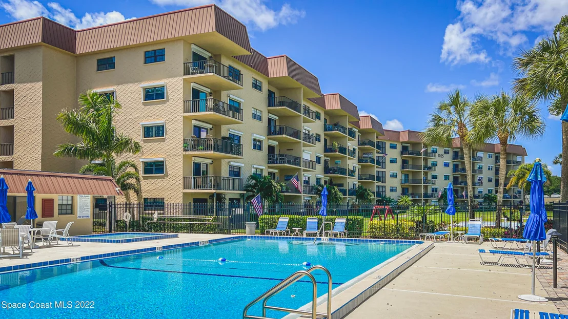 Photo of Unit 102 at 1025 Rockledge Drive